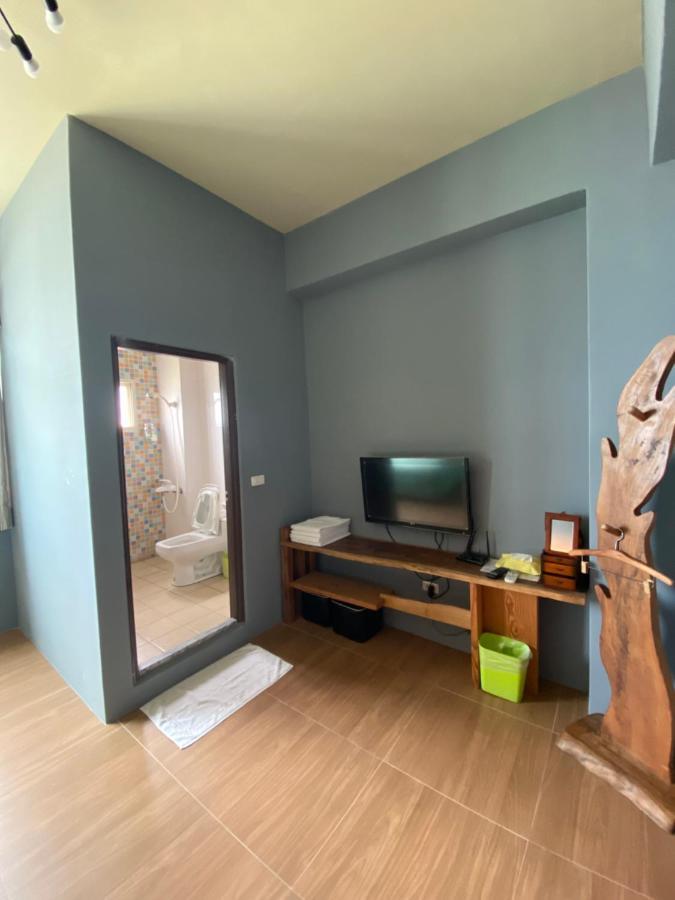 Magic Butterfly Apartment Taitung Bagian luar foto