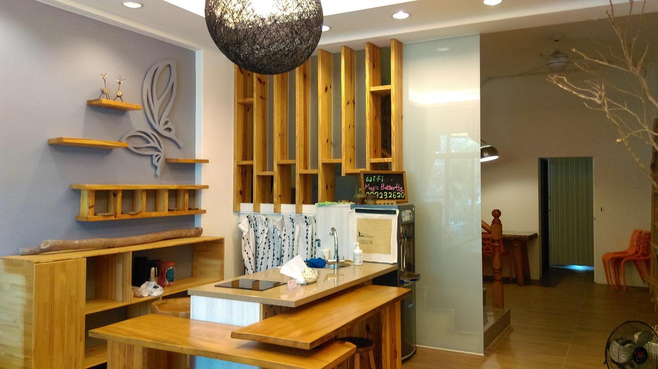 Magic Butterfly Apartment Taitung Bagian luar foto